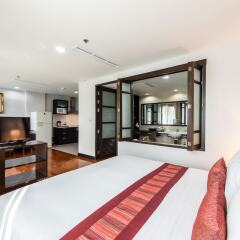 Отель Royal Suite Residence Boutique Бангкок удобства в номере фото 2