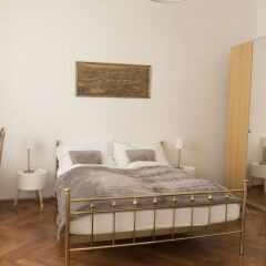 Апартаменты Blauhouse Apartments Вена комната для гостей фото 3