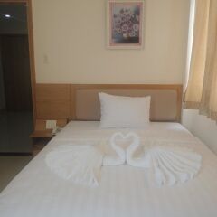 Апартаменты Kelly Serviced Apartment - District 1 комната для гостей