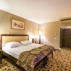 Hotel Astoria комната для гостей