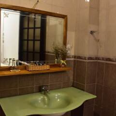 Отель Khe Sanh Homestay - Adults Only Вьетнам, Хюэ - отзывы, цены и фото номеров - забронировать отель Khe Sanh Homestay - Adults Only онлайн ванная