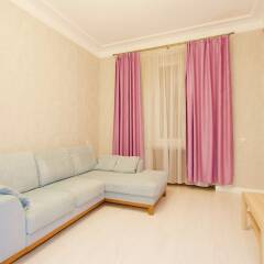 Гостиница LUXKV Apartment on Nikolayeva в Москве отзывы, цены и фото номеров - забронировать гостиницу LUXKV Apartment on Nikolayeva онлайн Москва комната для гостей фото 4
