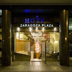 Hotel Zaragoza Plaza гостиничный бар