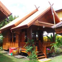 Отель Golden Teak Resort - Baan Sapparot фото 7