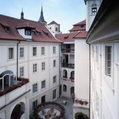 Iron Gate Hotel and Suites фото 9