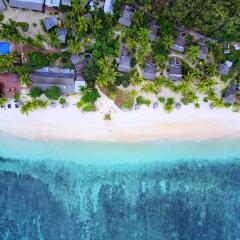 Отель Octopus Resort пляж