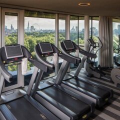 Four Seasons Hotel London at Park Lane фитнесс-зал фото 3