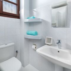 Апартаменты New Studio Flat in Old Town Rhodes ванная