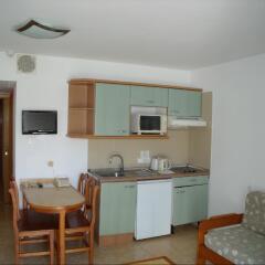 Отель Apartamentos Playas Cas Saboners в номере