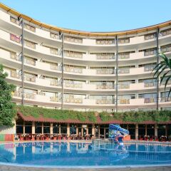 Berlin Green Park Hotel- All Inclusive бассейн