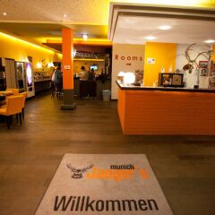 Отель Jaeger's Munich Германия, Мюнхен - отзывы, цены и фото номеров - забронировать отель Jaeger's Munich онлайн интерьер отеля фото 2