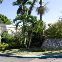 Отель Jewel Dunn's River Beach Resort & Spa, Curio Collection by Hilton фото 5