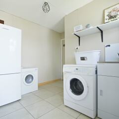 Отель Cambridge Cottage - Self Catering Accom детские мероприятия