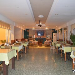 Lades Hotel Силифке питание фото 2