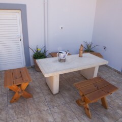 Отель Groundfloor Luxury Villa Heraklion Crete балкон