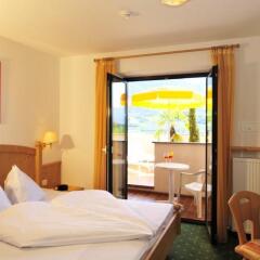 Hotel Weger Тироло комната для гостей фото 2