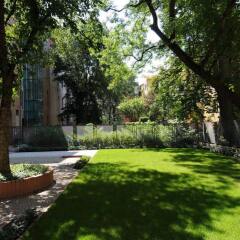 Отель Pvh Charming Flats Horejsi Nabrezi Прага
