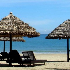 Отель Pearl Beach Homestay пляж