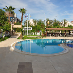Monk Boutique Hotel бассейн фото 3