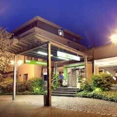 Отель Holiday Inn Dresden - City South Германия, Дрезден - отзывы, цены и фото номеров - забронировать отель Holiday Inn Dresden - City South онлайн вид на фасад