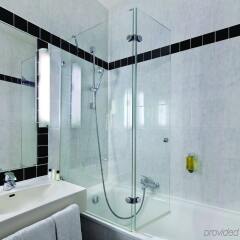 Отель Intercityhotel Munchen Мюнхен ванная
