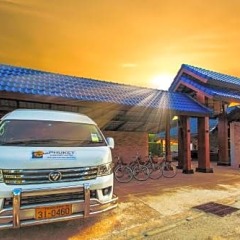 Отель Phuket Airport Guesthouse Таиланд, пляж Май Кхао - отзывы, цены и фото номеров - забронировать отель Phuket Airport Guesthouse онлайн городской автобус