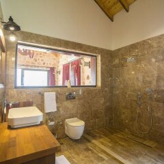 Villa Almon by Akdenizvillam Турция, Патара - отзывы, цены и фото номеров - забронировать отель Villa Almon by Akdenizvillam онлайн ванная