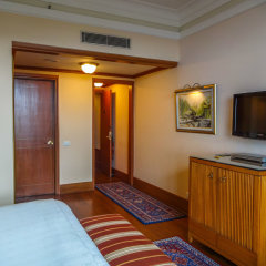 Wildflower Hall, An Oberoi Resort, Shimla in Kufri, India from 445$, photos, reviews - zenhotels.com room amenities