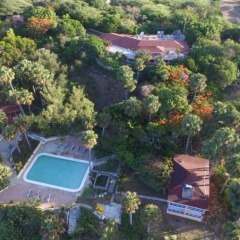 Treasure Beach Hotel Треже-Бич спортивное сооружение