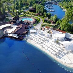 Гостиница Bartolomeo Best River Resort спортивное сооружение