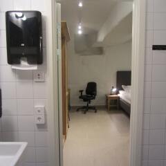 Hostel Dalagatan Стокгольм ванная