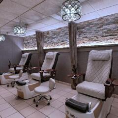 Отель Eaglewood Resort & Spa сауна