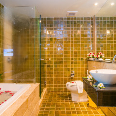 The Royal Paradise Hotel & Spa 4* Стандартный номер с различными типами кроватей фото 24