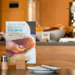 Отель Holiday Inn Express Birmingham Redditch спа