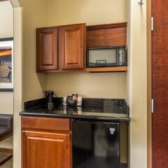 Отель Comfort Suites Galveston США, Галвестон - отзывы, цены и фото номеров - забронировать отель Comfort Suites Galveston онлайн в номере фото 2