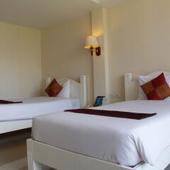 Отель OYO 109 Ozone Prime Resort Паттайя сейф в номере