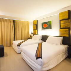 Отель Crystal Inn Phuket комната для гостей фото 3