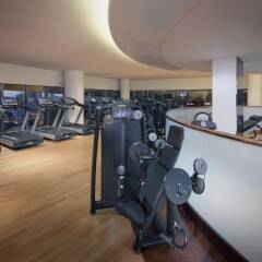 Jumeirah at Etihad Towers Hotel фитнесс-зал фото 4