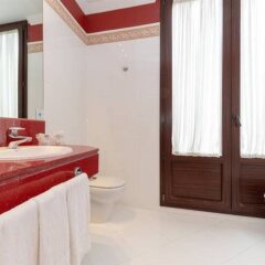 Отель Soho Boutique Jerez & Spa Испания, Херес-де-ла-Фронтера - отзывы, цены и фото номеров - забронировать отель Soho Boutique Jerez & Spa онлайн ванная