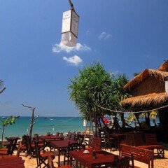 Отель Lanta Palace Resort And Beach Club Таиланд, Ланта - 1 отзыв об отеле, цены и фото номеров - забронировать отель Lanta Palace Resort And Beach Club онлайн приотельная территория фото 2