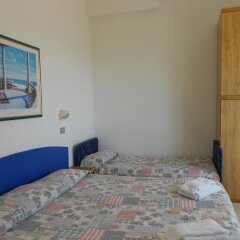 Hotel Laguna Blu Римини сейф в номере