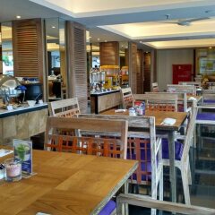 Отель Best Western Kuta Beach питание