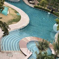 Отель Le Méridien Jaipur Resort & Spa бассейн фото 3