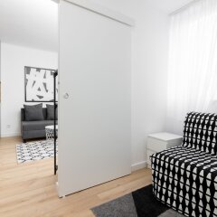 Отель Chlodna Silver Apartment Польша, Варшава - отзывы, цены и фото номеров - забронировать отель Chlodna Silver Apartment онлайн комната для гостей