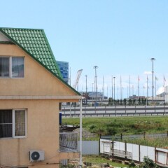 Апартаменты Apartment on Kamyshovaya 41, apt 18 с домашними животными