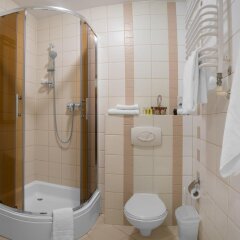 Гостиница Оскар Украина, Трускавец - отзывы, цены и фото номеров - забронировать гостиницу Оскар онлайн ванная