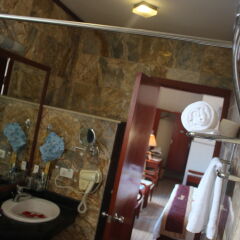 Отель A25 Hotel - Bach Mai Вьетнам, Ханой - отзывы, цены и фото номеров - забронировать отель A25 Hotel - Bach Mai онлайн ванная