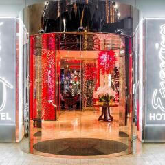 Emporium Hotel развлечения