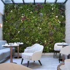 Отель Dress Code And Spa Париж балкон
