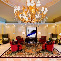 Отель Churchill Hotel Near Embassy Row США, Вашингтон - отзывы, цены и фото номеров - забронировать отель Churchill Hotel Near Embassy Row онлайн интерьер отеля фото 3